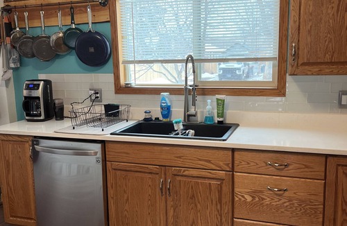 Polson House | Cozy Cabin Feel! 5min From Downtown Polson.