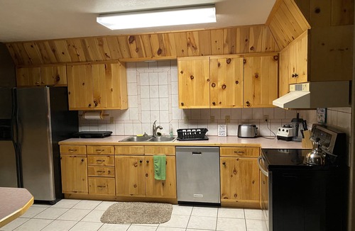 West Yellowstone Cabin | Cozy Cabin