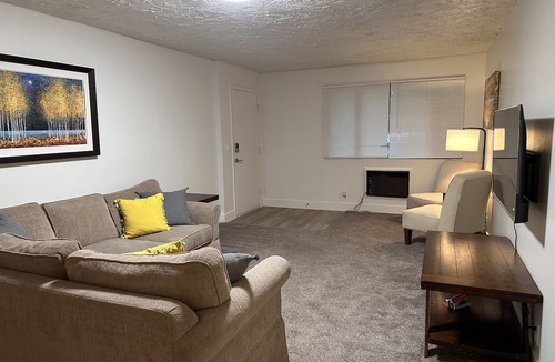 Idaho Falls Apartment | Cozy Corner at College Center of Town Sleeps 4