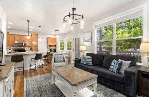 Windsor House | Cozy Family Home with Game Room and Big Yard