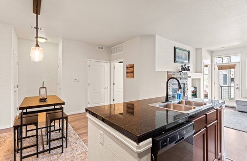 Granby Condo | Cozy Granby Retreat-Mountain Serenity + Hot Tubs!