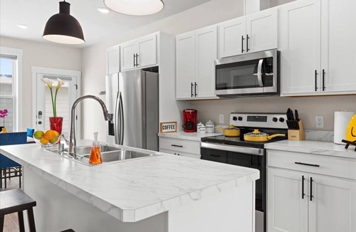 North Park House | Crash with Class in this Townhome