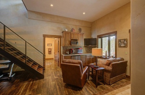 Rexford Cabin | Custom Log Home at Lake Koocanusa