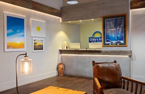 Heart of Missoula Hotel | Days Inn and Suites by Wyndham Downtown Missoula-University