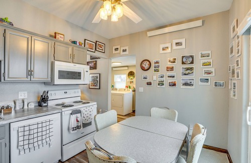 McClusky House | Deck + Fenced Yard: Quiet McClusky Retreat!