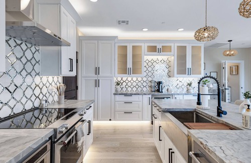 North Scottsdale House | Designer 2 Bedroom Home w/Hot Tub, Mountain Views & Premium WiFi