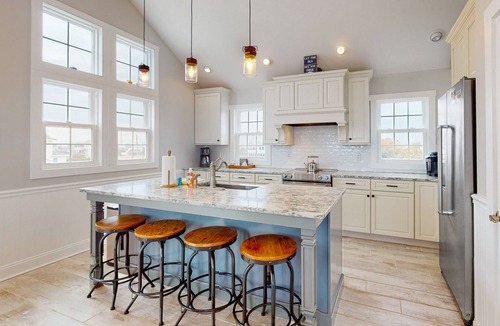 Rodanthe House | Dog-friendly oceanfront home with private outdoor pool, hot tub & central AC