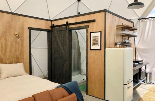 Livingston Apartment | Dome #1