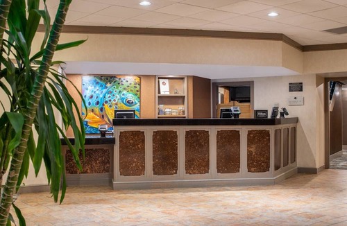 Heart of Missoula Hotel | DoubleTree by Hilton Hotel Missoula - Edgewater