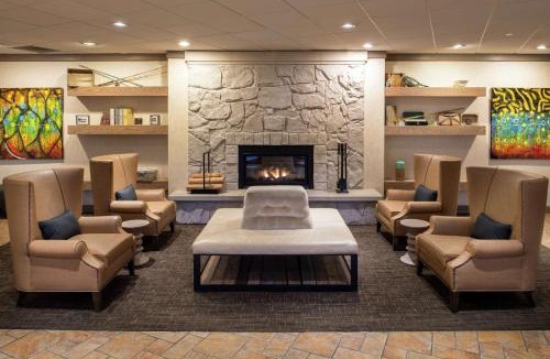 Heart of Missoula Hotel | DoubleTree by Hilton Missoula Edgewater