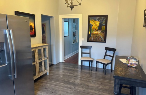 Prescott House | Downtown Historic Charm with Modern Comfort
