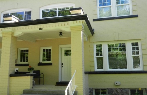 University District House | Downtown/University Area Completely Renovated Turn of the Century Townhome
