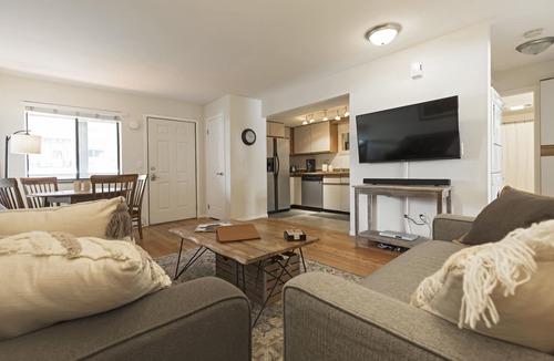 Whitefish Condo | Downtown Whitefish condo located a stones throw to all Whitefish shops, restaurants and bars!