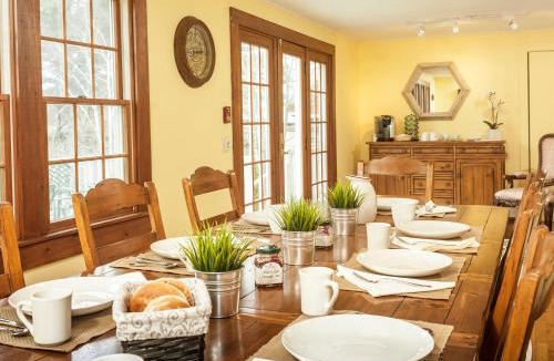 Ogunquit House | Dragonfly Guest House