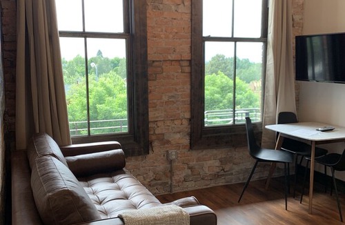 Heart of Missoula Apartment | Dry Fly Apartments #202 - Heart of Downtown MIssoula