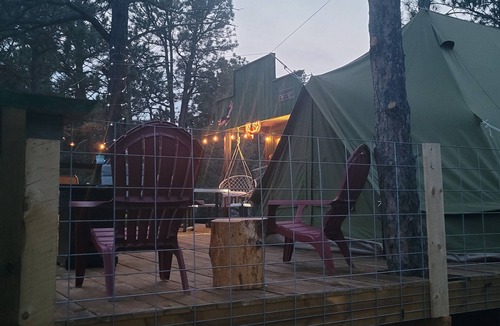Hot Springs Cabin | Eagle's Nest Cabin/Sibley4 Tent combo @EvansCliff hot tub canyon views