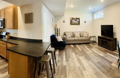 East Missoula House | East Mo Bungalow: Close to Downtown, University, Avail. Aug. 1st!