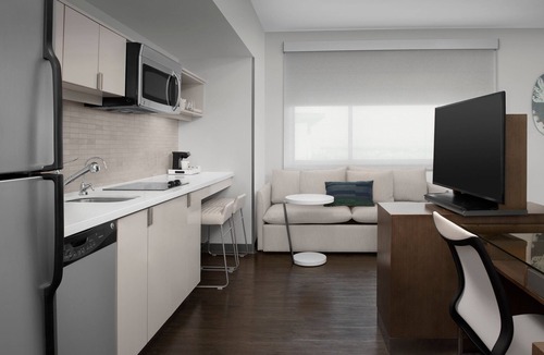 Lone Tree Hotel | Element by Marriott Denver Park Meadows