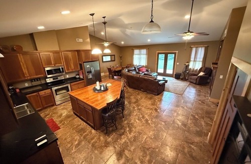 Webster Cabin | Elevated Luxury 4-bedroom cabin in Devils Lake with Fishing Access