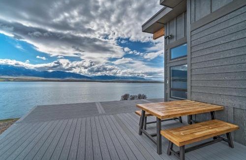 McAllister Apartment | Ennis Lake Studio with Kayak, Pool and Fire Pit!