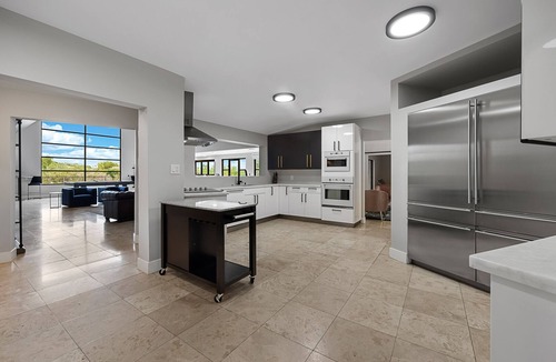 Paradise Hills House | Epic 7BR Escape w/Pickleball, Pool, Spa & Unmatched Mountain Views