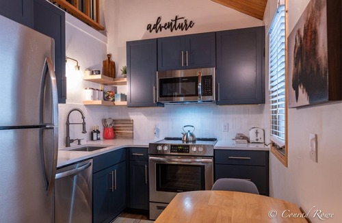 Whitefish Condo | Escape to Ptarmigan Village 2