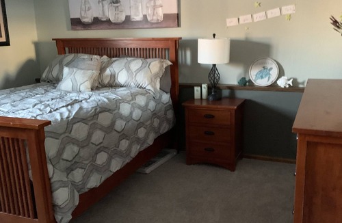 Billings House | Family friendly 2100 sq ft home, sleeps 8 to 10, quiet Heights neighborhood.