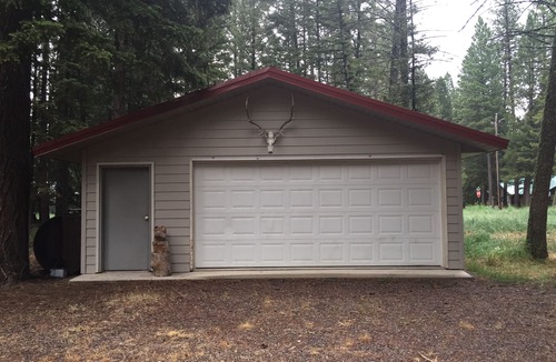 Lincoln House | Family- Friendly Mountain Getaway In Lincoln, Montana
