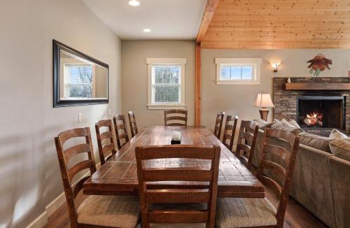 Westbrook Meadows House | Five Peaks