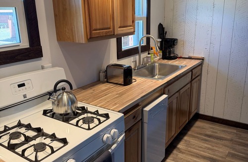 South Fork Cabin | Foothills Lodge 9 Suite - South Fork
