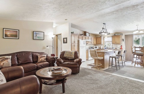 Fort Smith House | Fort Smith Vacation Rental Near Bighorn River