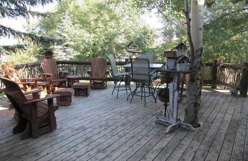 Bozeman House | Four Seasons Log Guest House