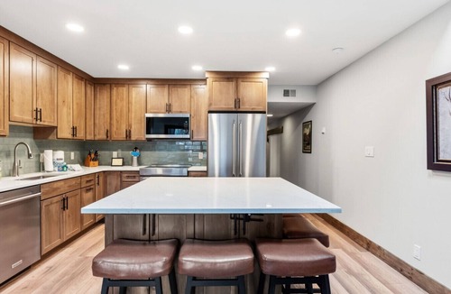 Frisco Condo | Frisco Gem Mountain Views Clubhouse w/Pool + 4 Hot Tubs