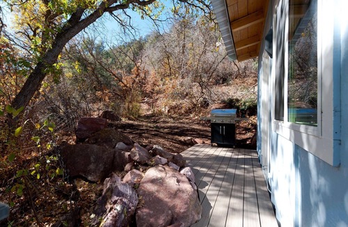 Durango House | Fully Remodeled Cabin with Deck - 10 Minutes to DGO - AC