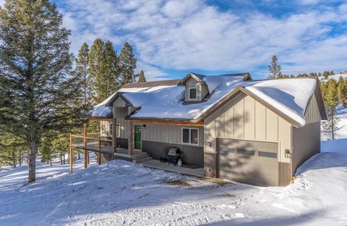 Georgetown Ski Chalet | Georgetown Four Seasons