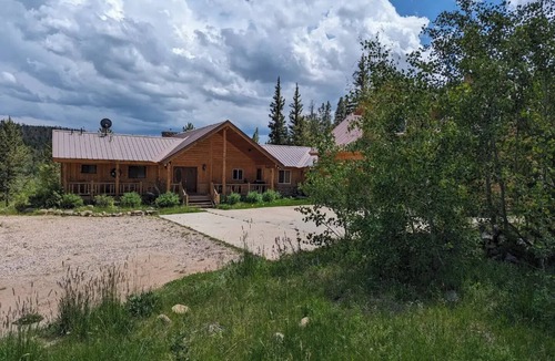 Uinta County Cabin | Gilbert Creek Lodge, your Home Sweet Home in the Uinta's!