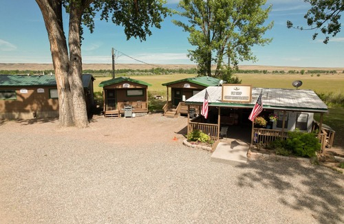 Big Horn County House | Glamping Village