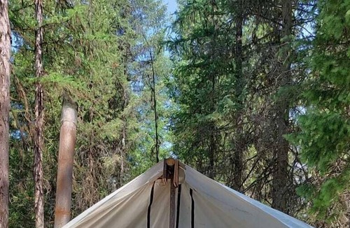 Olney RV Rental | Glamping Wall Tent 1/ 1 Queen and 1 futon