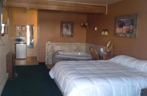 Browning Hotel | Golden Eagle Travel Agency
