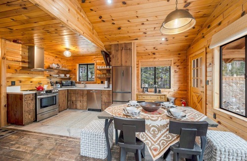 Salt Lake Mountain Resorts House | Gorgeous Alta Ski Area Home. Kitchen Completely Remodeled in 2023!