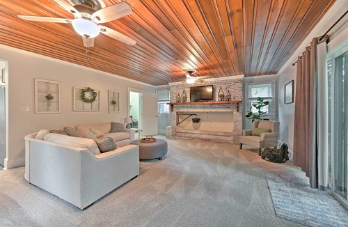 Washington House | Gorgeous North Carolina Retreat w/Fire Pit!