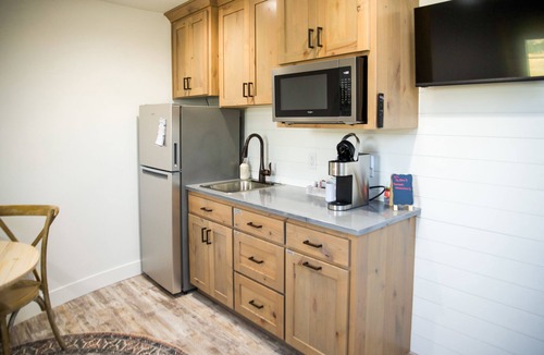 Lava Hot Springs Cabin | Gorgeous views, unique stay minutes away from hot pools, golfing, restaurants.