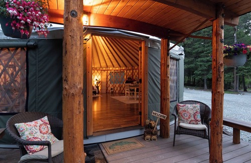 Kila House | Gorgeous Yurt in Mountains Near Glacier National Park
