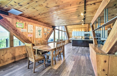 Lava Hot Springs Cabin | Grand Idaho Cabin < 1 Mi to Lava Hot Springs!