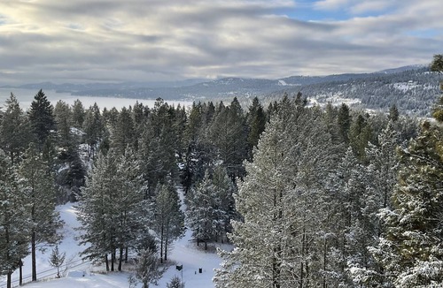 Somers House | Gundy's Getaway Lower Views of Flathead Lake & Montana Mission.Mountains