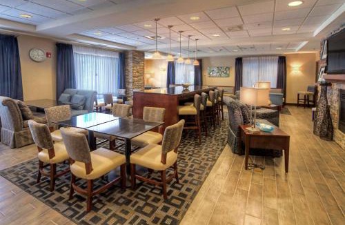 Great Falls Hotel | Hampton Inn - Great Falls