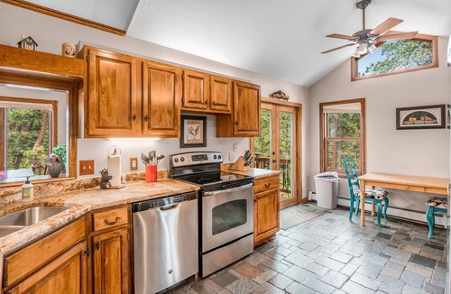 Carriage Hills House | Heavenly Pines - Gorgeous Vacation Home - Private Hot Tub - 20-NCD0035