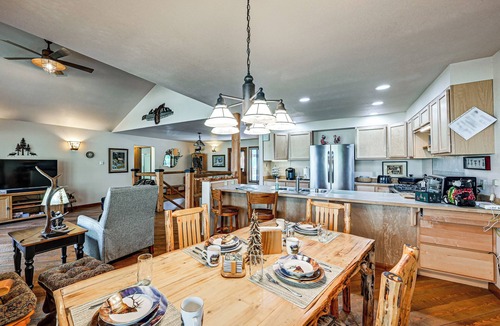 Superior Cabin | Hike, Fish & Unwind: Remote Escape in Montana