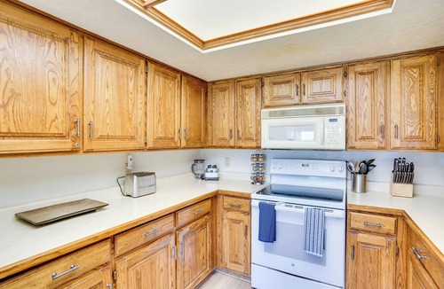Brian Head Apartment | Hiking & Explore: Brian Head Condo w/Indoor Pool!