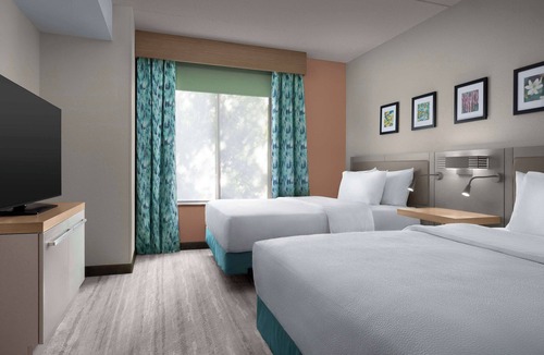 Northeast Raleigh Hotel | Hilton Garden Inn Raleigh Capital Blvd I-540